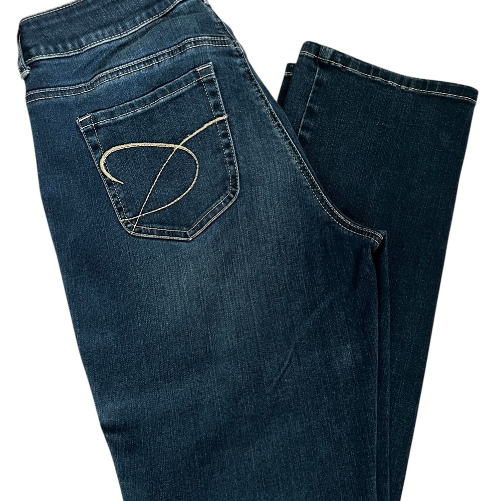 Chico's Platinum So Slimming Straight Leg Jeans C208 - Picture 7 of 9